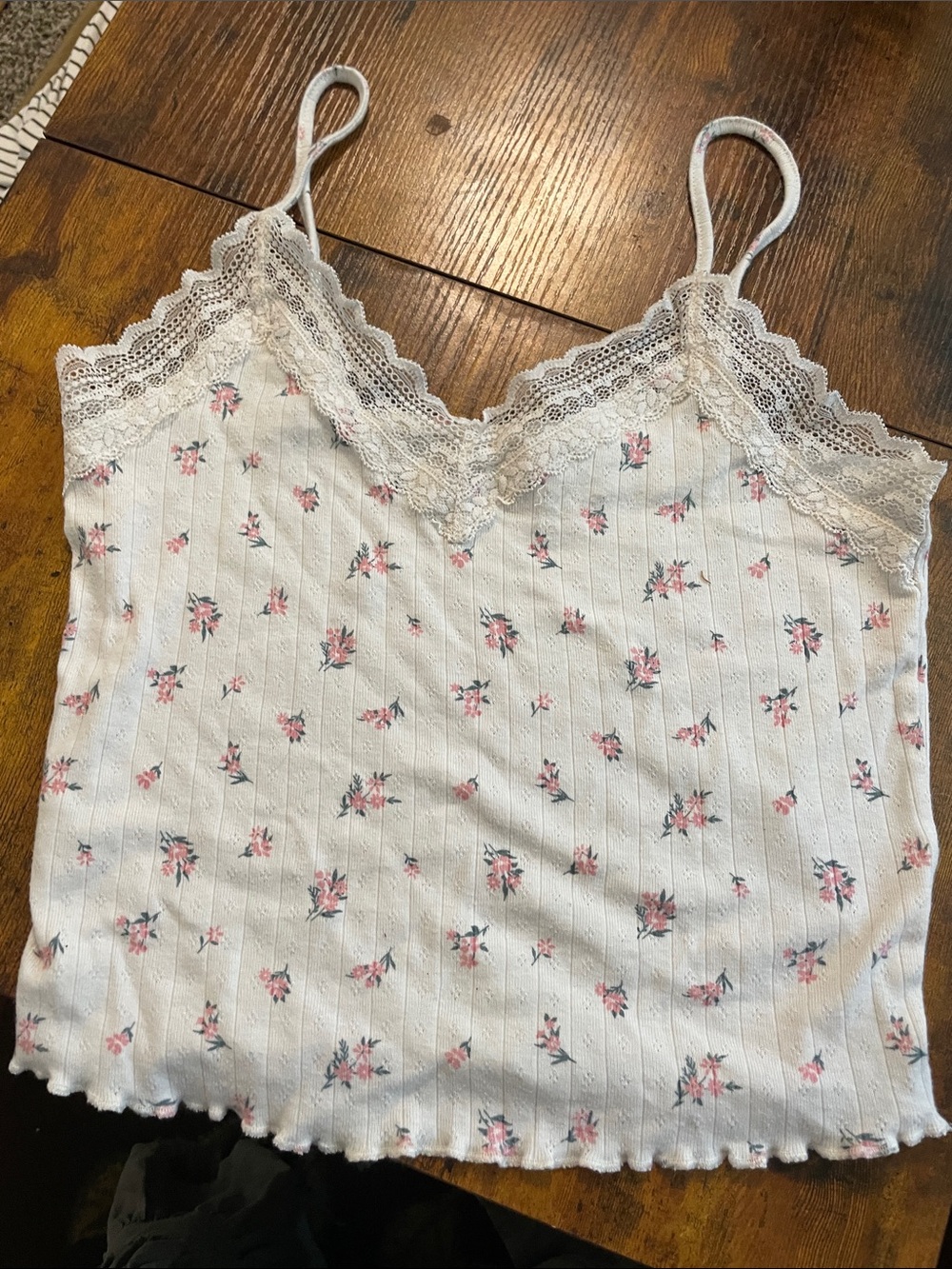 No Boundaries White Floral Lace-Trim Crop Cami